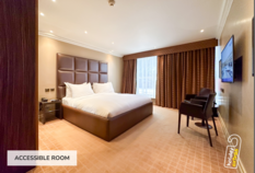 /imageLibrary/Images/9392 LHR Radisson Blu Edwardian Accessible Room.png