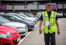 /imageLibrary/Images/gatwick holiday extras park and ride staff patrol