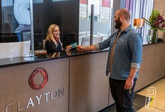 /imageLibrary/Images/5988 2 manchester airport clayton hotel check in