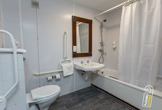 /imageLibrary/Images/6334 gatwick airport europa hotel accessible bathroom
