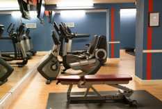 /imageLibrary/Images/7906Gatwick Courtyard by Marriott fitness room.png