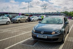 /imageLibrary/Images/gatwick holiday extras park and ride arrivals bay