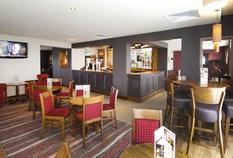 /imageLibrary/Images/heathrow premier inn terminal 5 dining