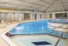 /imageLibrary/Images/southampton Holiday Inn Eastleigh pool wide